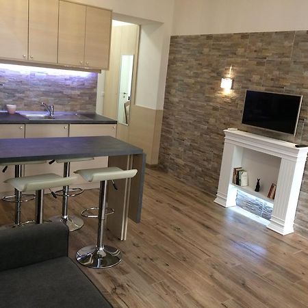 Oasis Of Downtown Apartment Budapest Bagian luar foto