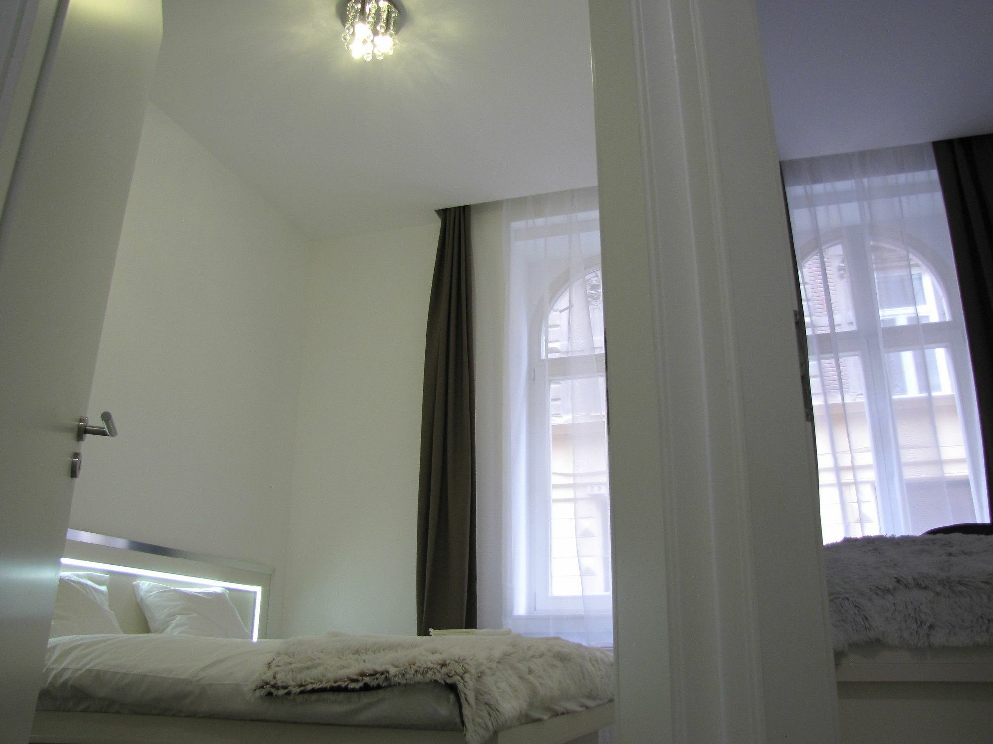Oasis Of Downtown Apartment Budapest Bagian luar foto